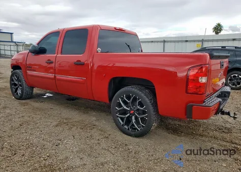 2011 Chevrolet Silverado C1500 Lt from USA, damaged, VIN 3GCPCSE06BG258676
